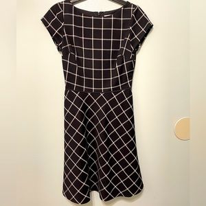 White House Black Market dress size 00